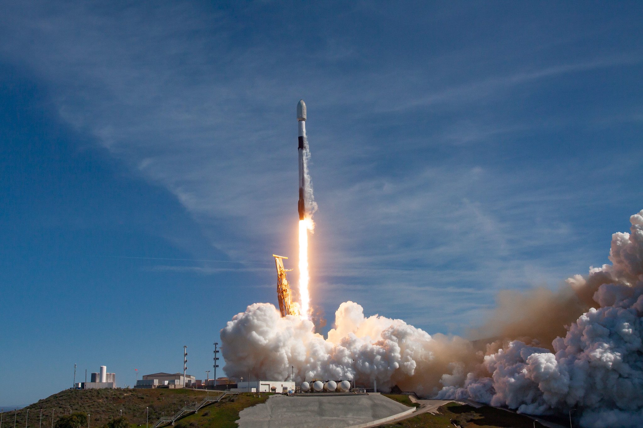 SpaceX Falcon 9 lifting off from Vandenberg Space Force Base